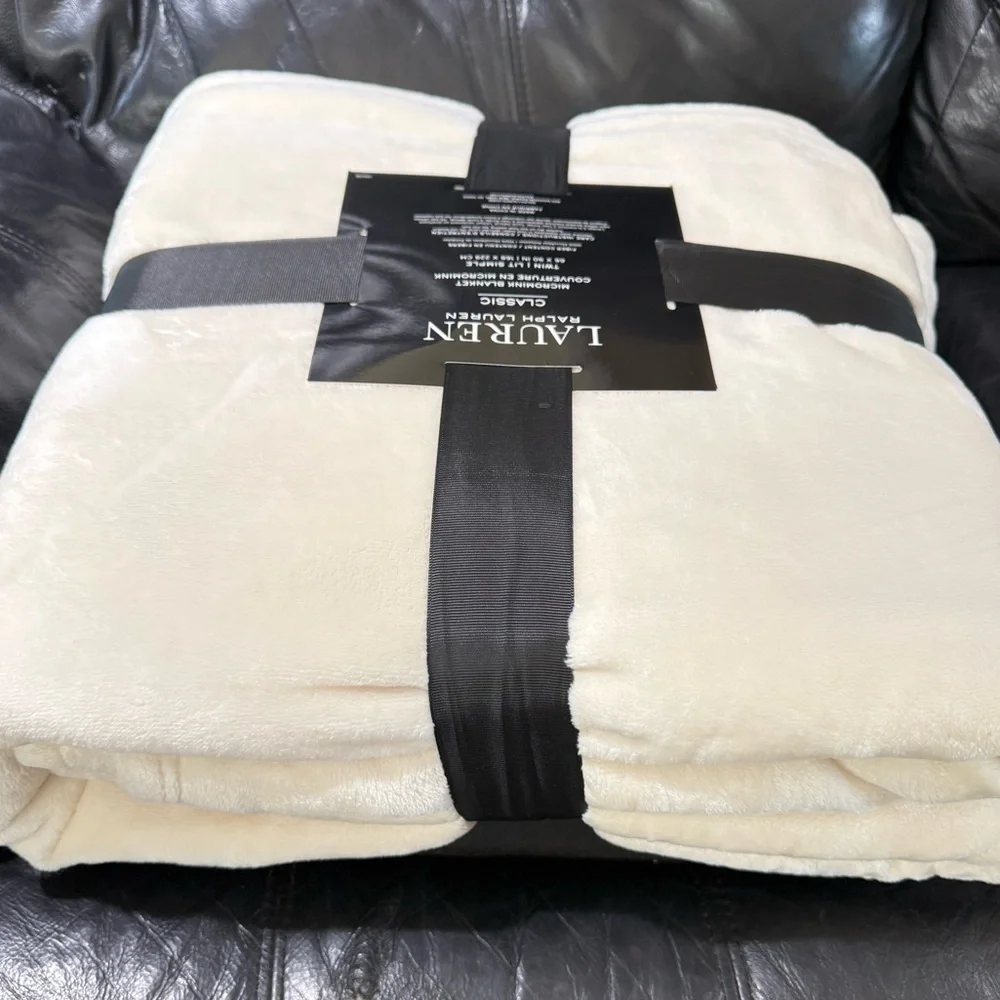 Ralph Lauren Classic Cream TWIN Micromink Blanket 90